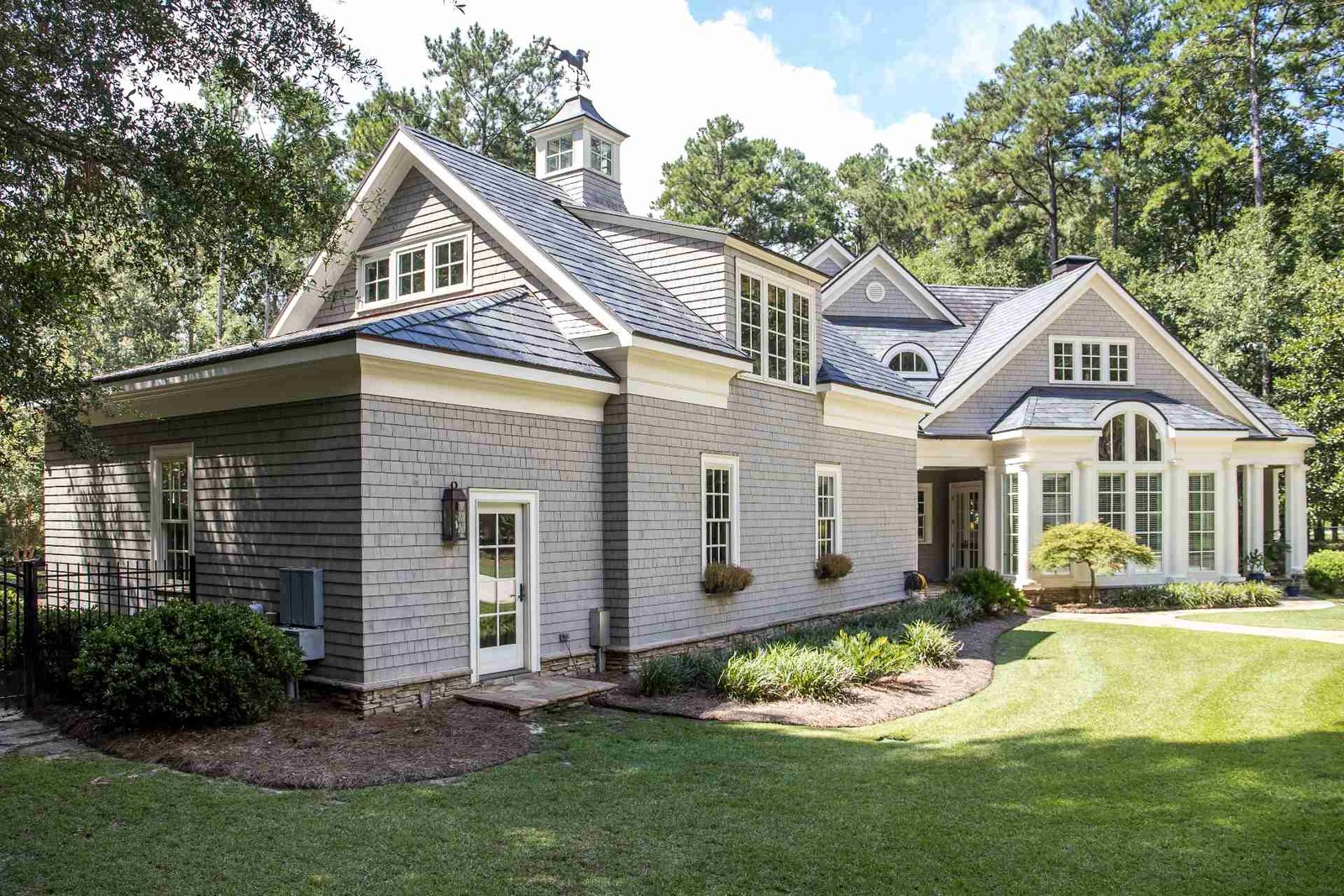 Exterior house painting Cape Cod